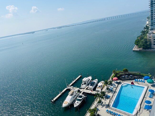 property at 905 Brickell Bay Dr