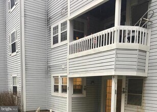 8390 Montgomery Run Rd in Ilchester, MD - Building Photo - Building Photo