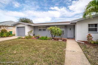 2157 Barracuda Ave in Melbourne Beach, FL - Building Photo - Building Photo