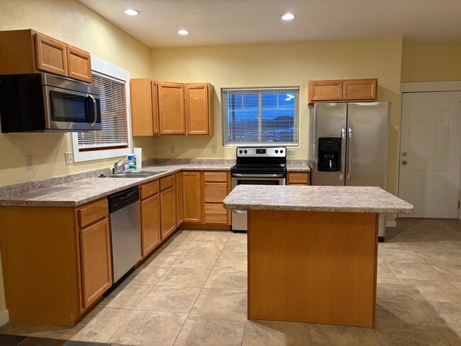 421 S Washington St in Butte, MT - Building Photo - Building Photo