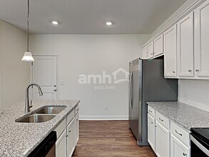 122 Ashton Pk Dr in Mooresville, NC - Building Photo - Building Photo