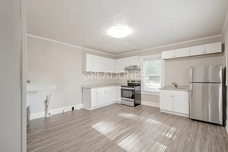 1000 3rd Ave in Lagrange, GA - Building Photo - Building Photo