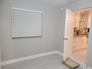 1520 N 25th Ave in Hollywood, FL - Building Photo - Building Photo