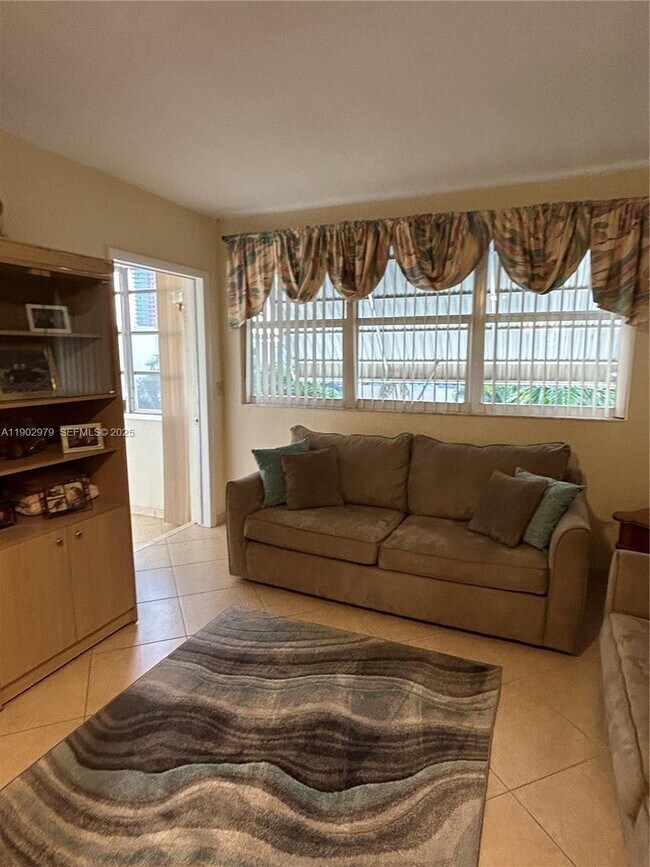 property at 1333 E Hallandale Beach Blvd