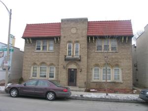 4720 W Burleigh St in Milwaukee, WI - Foto de edificio