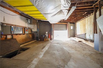 5915 New Utrecht Ave in New York, NY - Building Photo - Interior Photo