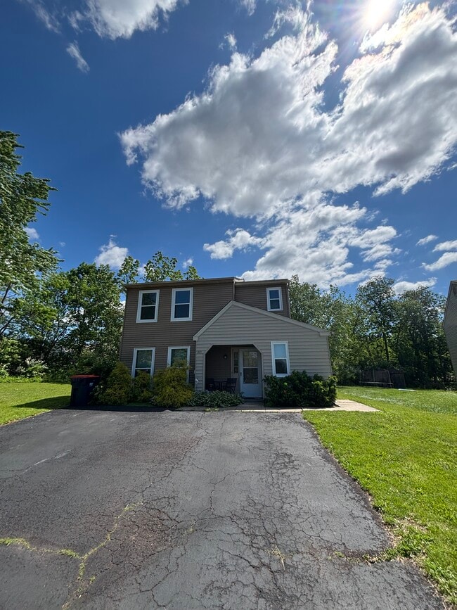 187 Michele Way, Unit 187