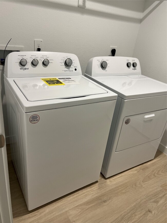 property at 5118 Hunters Trl