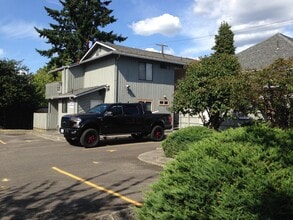 445 Smithers Ave S in Renton, WA - Building Photo - Building Photo