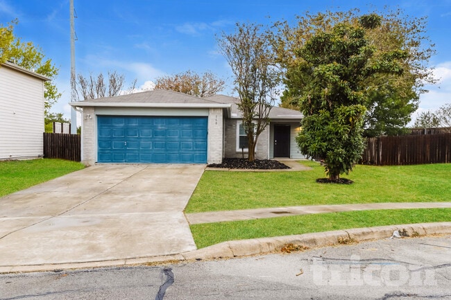 property at 160 Hanging Moss Dr