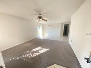 345 E Ohio Ave in Orange City, FL - Building Photo - Building Photo