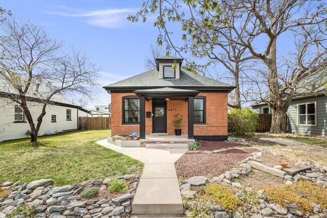 property at 4673 Bryant St