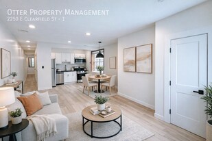 2250 E Clearfield St in Philadelphia, PA - Building Photo