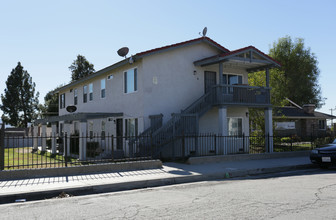 Eastpointe Village in San Bernardino, CA - Building Photo - Building Photo