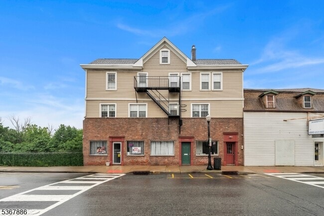 property at 1000 Main St