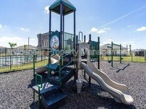 11838 Stone Pine St in Riverview, FL - Building Photo - Building Photo