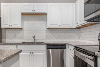 5145 Anchor Dr in South Haven, MI - Building Photo - Building Photo