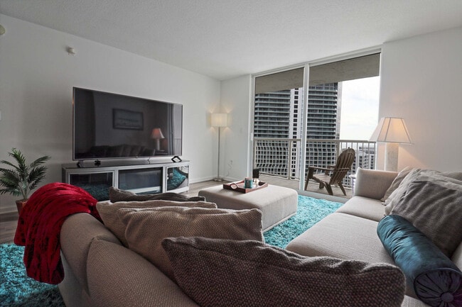 1200 Brickell Bay Dr