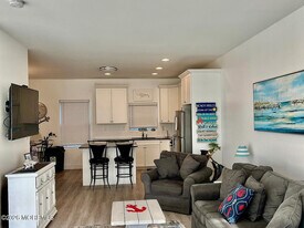 304C Barnegat Ave in Seaside Heights, NJ - Building Photo