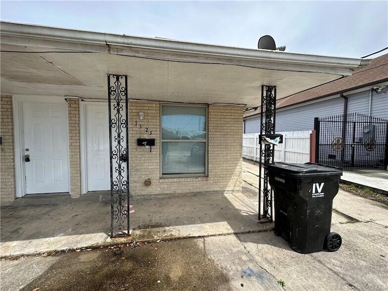 3525 Jackson Blvd in Chalmette, LA - Building Photo