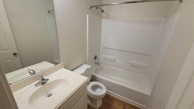 11455 Coral Canyon in San Antonio, TX - Building Photo - Building Photo