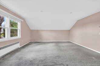 169 Old Mamaroneck Rd in White Plains, NY - Building Photo - Building Photo