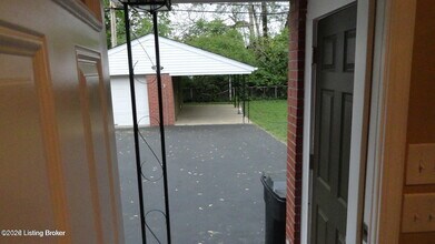 4202 Berkshire Ave in Louisville, KY - Building Photo - Building Photo