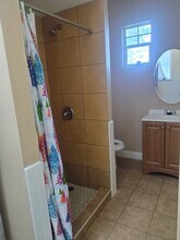 1311 Elizabeth Ave in Cocoa, FL - Foto de edificio - Building Photo