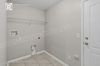 1739 Presidio Dr in Clermont, FL - Building Photo - Building Photo