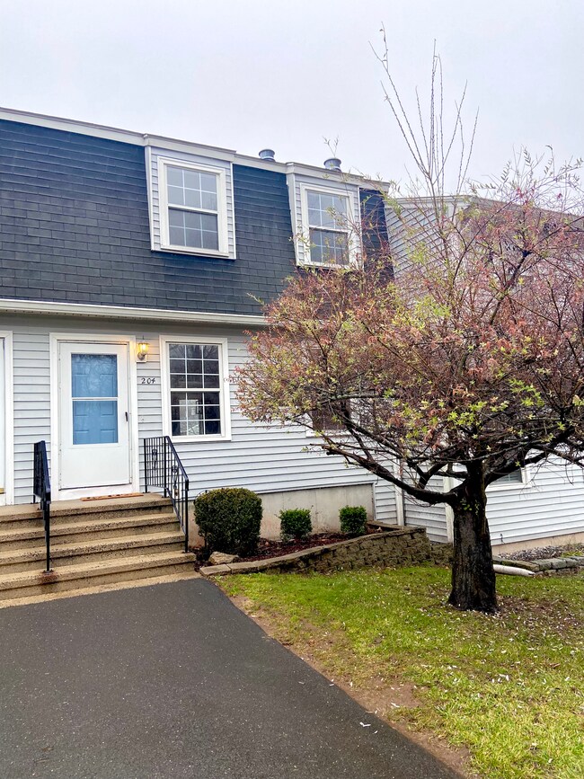 property at 204 Austin Ryer Ln