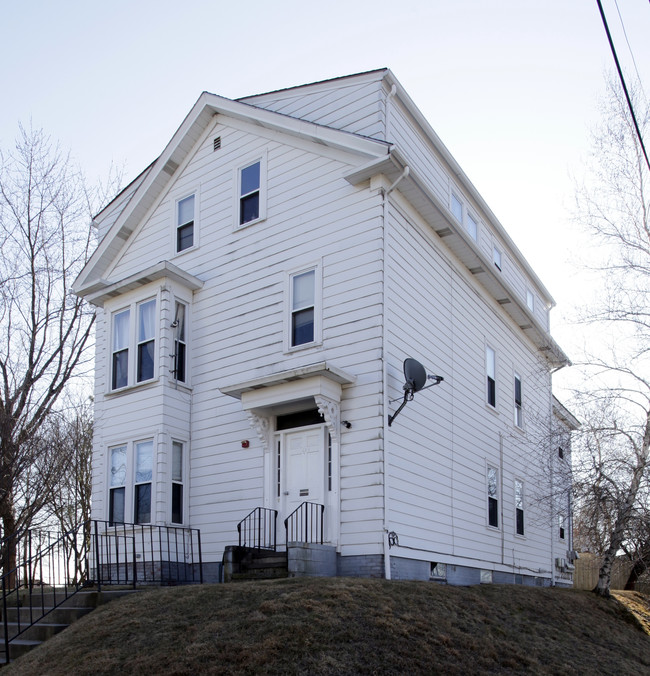 1494 Cranston St in Cranston, RI - Building Photo - Building Photo