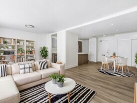 287 Markland Drive in Toronto, ON - Building Photo