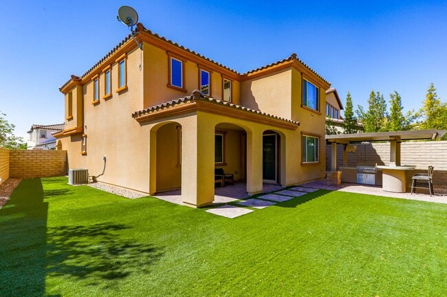 12230 Sandy Peak Ave in Las Vegas, NV - Building Photo - Building Photo