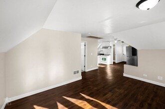 164 Oak St in Elgin, IL - Building Photo - Building Photo