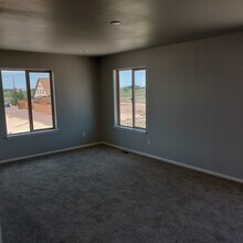 564 S Angus Ave, Unit F in Pueblo West, CO - Building Photo - Building Photo