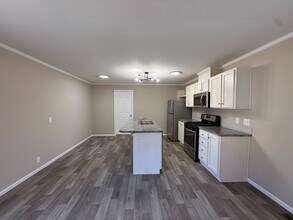 12501 Apple Ln in Romeo, MI - Building Photo - Building Photo