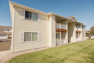 Mountain View Apartments in Hamilton, MT - Building Photo - Building Photo