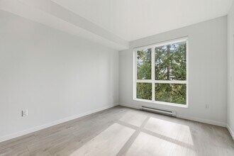 6585-195A 195A St in Surrey, BC - Building Photo - Building Photo