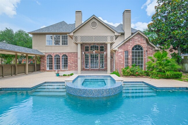 3314 Winding Lake Way