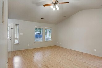 4811 Mather in Kyle, TX - Building Photo - Building Photo