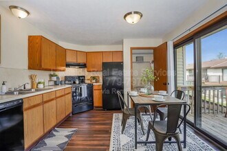 2880 Locke Ave SW in Grandville, MI - Building Photo - Building Photo