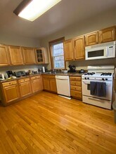 3441 N Ridgeway Ave, Unit 1 in Chicago, IL - Foto de edificio - Building Photo