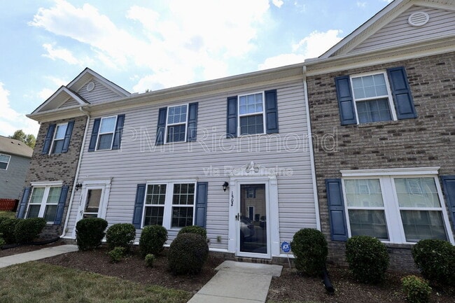 1502 Stonewall Manor Dr in Henrico, VA - Building Photo - Building Photo