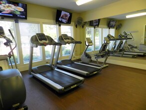 Commons at Dawson Creek Apartments in Hillsboro, OR - Foto de edificio - Building Photo