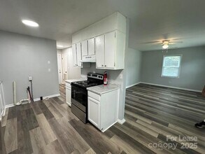 48708 US-52, Unit 17 in Richfield, NC - Building Photo - Building Photo