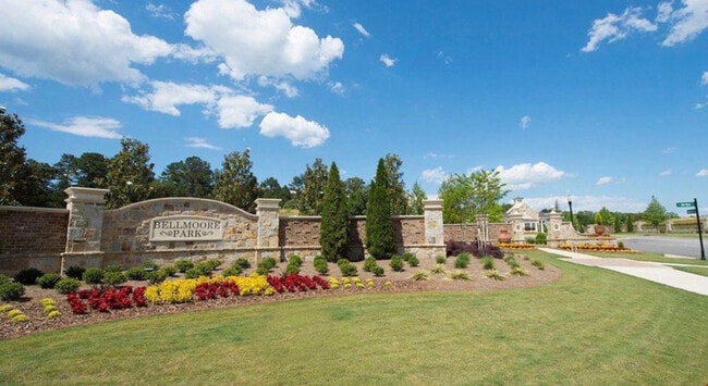 property at 5016 Bellmoore Park Ln