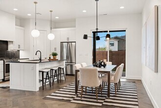 2803 E Snowberry Dr in Saint George, UT - Building Photo - Building Photo