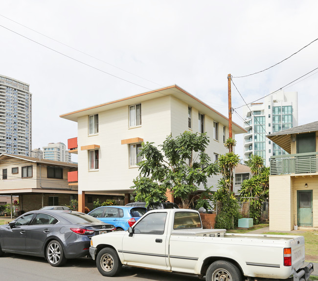 640 Hausten St in Honolulu, HI - Foto de edificio - Building Photo