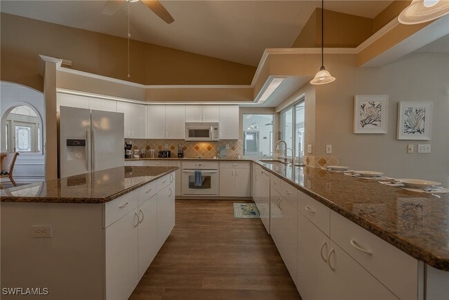 property at 2612 SW 52nd Terrace