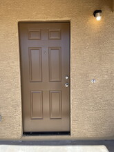 250 W Douglas Ave in Coolidge, AZ - Foto de edificio - Building Photo